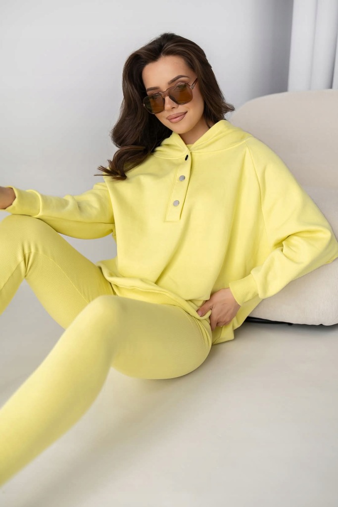 Komplet Dresowy 3 Częściowy Bluza Oversize + Top + Legginsy Prążek Żółty - obrazek 3