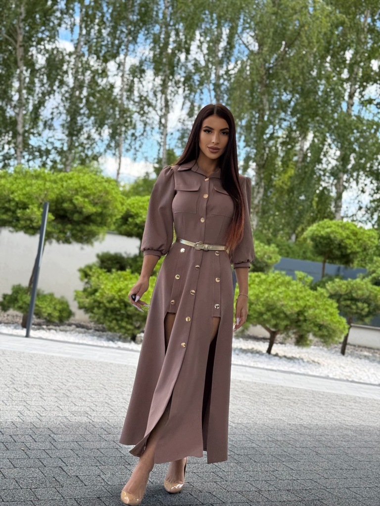Elegancka Sukienka Maxi z Rozcięciami i Kołnierzykiem Mokka